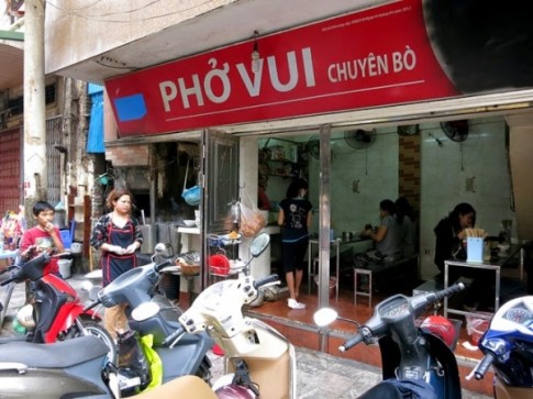 Những hàng phở nổi tiếng có tên “độc” khó quên ở Hà Nội