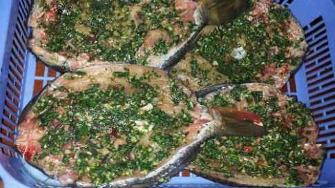 Pa pỉnh tộp, món cá nướng đặc biệt của người Thái