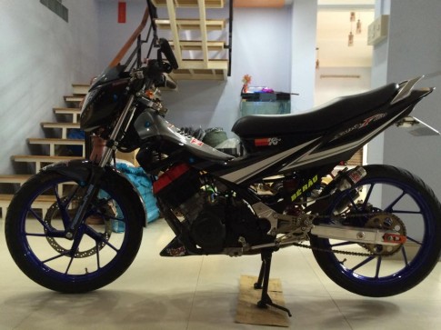 Suzuki Raider độ phong cách của biker Việt