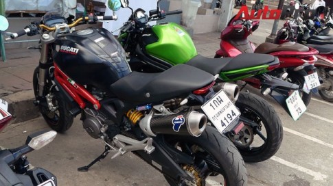 Thuê siêu môtô cực dễ ở thiên đường “đèn đỏ” Pattaya