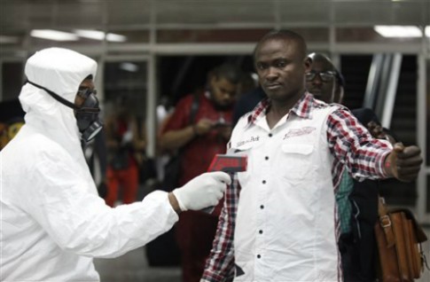 Không đưa khách du lịch đến các nước phát dịch Ebola