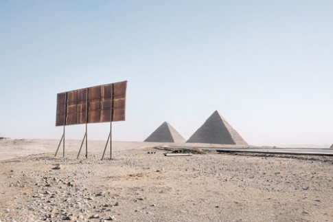 Kim tự tháp Ai Cập vắng bóng du khách