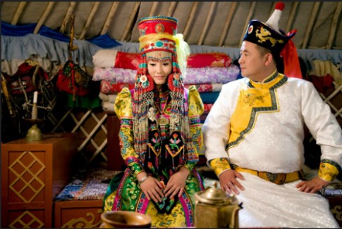 Lạ lẫm tục cưới của người Mông Cổ