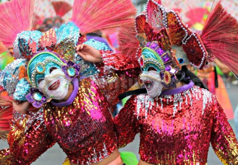 Lễ hội của những nụ cười Masskara 