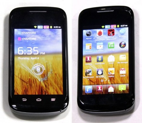 Ảnh so sánh smartphone giá rẻ ZTE V791 và Mobell S18
