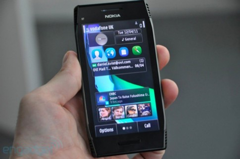 Ảnh thực tế Nokia X7