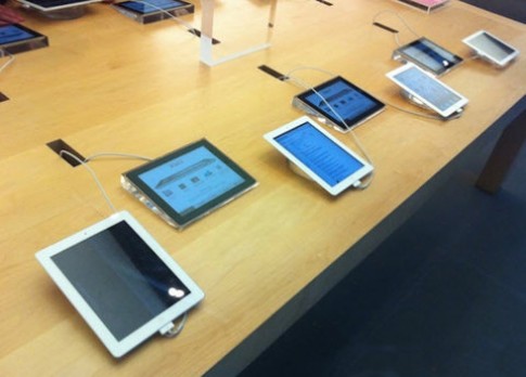 Apple dùng iPad làm bảng giá tại Apple Store 2.0