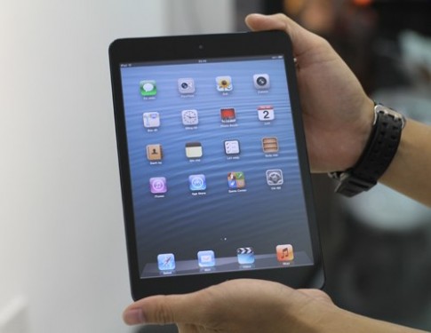 Apple ‘nghỉ chơi’ với Samsung trên iPad Mini mới