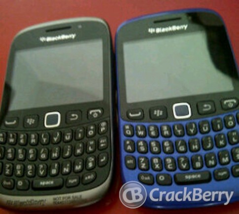 BlackBerry Curve 9320 xuất hiện bản màu xanh