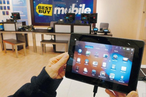 BlackBerry PlayBook chỉ còn nửa giá