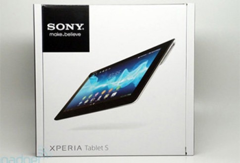 ‘Đập hộp’ Sony Xperia Tablet S 