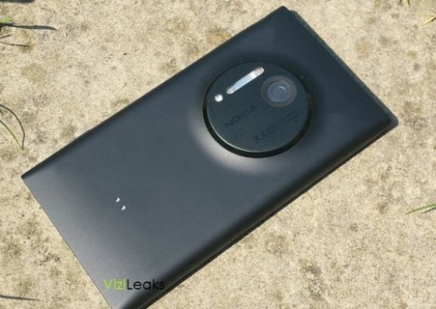 Điện thoại Nokia chụp hình 41 ‘chấm’ có thể dùng vỏ nhôm
