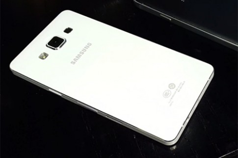 Dòng smartphone viền kim loại Samsung A Series lộ diện