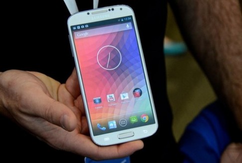 Galaxy S4 Google Edition sử dụng giao diện Android nguyên gốc