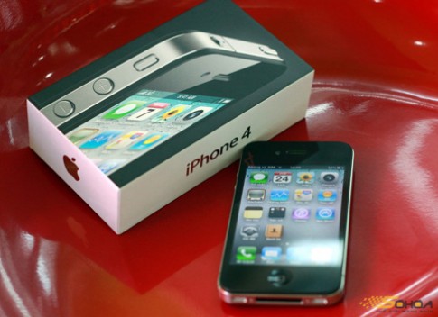 Giá iPhone 4 xách tay còn 15 triệu