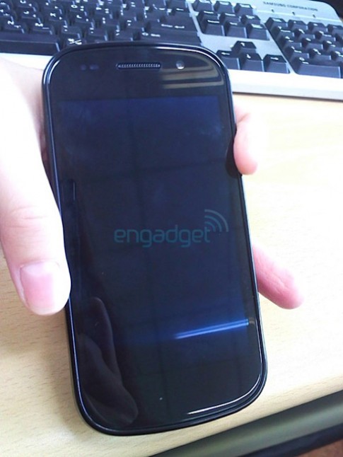 Google Nexus S do Samsung sản xuất lộ ảnh
