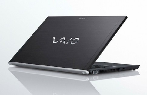 Hai sự kiện chính của ‘làng’ laptop 2011