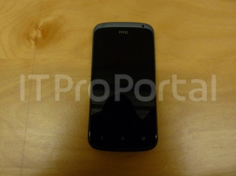 HTC One S lộ ảnh thực tế