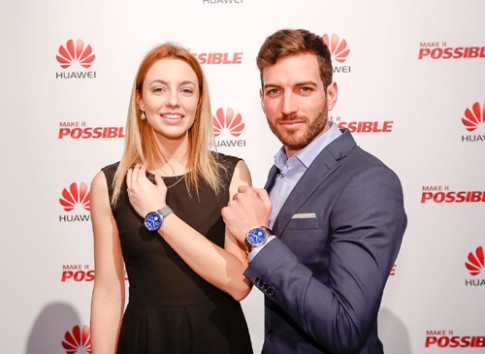 Huawei ra mắt đồng hồ thông minh tại MWC 2015