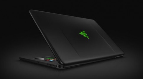 Laptop chơi game của Razer sẽ được bán vào đầu năm sau