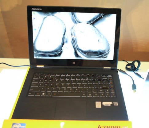 Lenovo ra mắt bộ đôi laptop và tablet Yoga tại VN