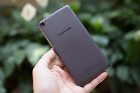Lenovo S60 - smartphone đẹp, cấu hình tốt giá 4 triệu đồng