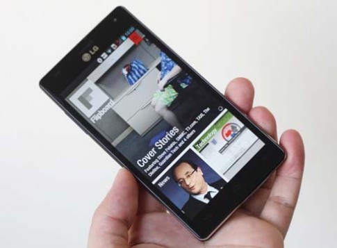 LG Optimus 4X HD rẻ hơn One X và Galaxy S III