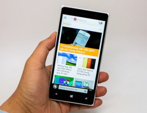 Mở hộp Lumia 830 - smartphone mới của Nokia