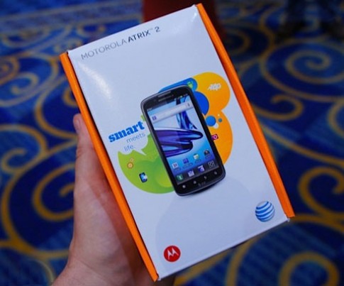 Motorola công bố Atrix 2