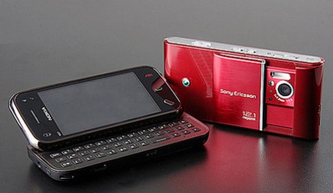 N97 Mini so dáng Sony Ericsson Satio