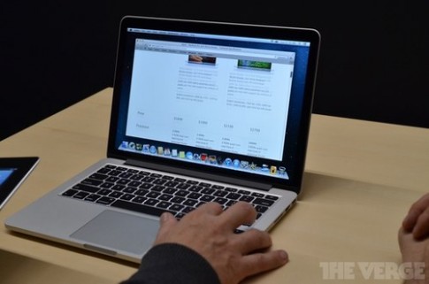 Nhiều đại lý ở Mỹ giảm giá MacBook tới hơn 400 USD