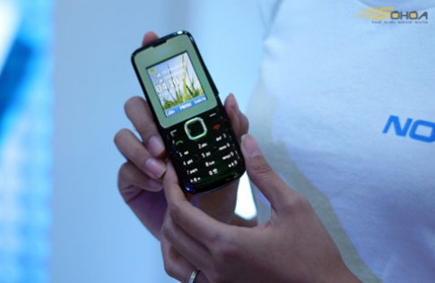 Nokia bán X1 và C2 hai sim tại VN