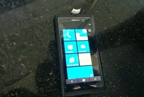 Nokia làm ứng dụng Windows Phone cho cả Samsung và HTC
