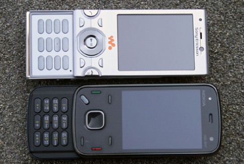 Nokia N86 vs. Sony Ericsson W995
