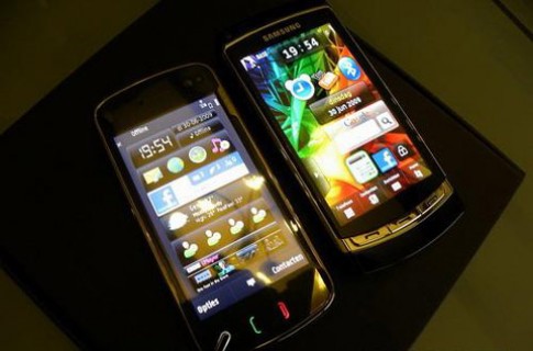 Nokia N97 và Omnia HD đọ màn hình