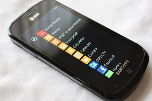 Smartphone chạy Apollo của Samsung lên kệ cuối năm