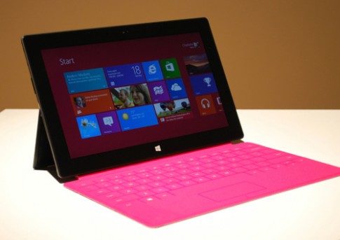 Surface RT so cấu hình với iPad 2012 và Kindle Fire HD 8.9
