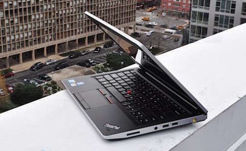 Thực tế ThinkPad Edge 13