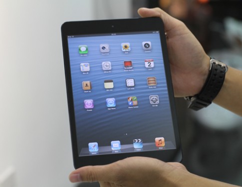 Trải nghiệm iPad Mini mới về Việt Nam