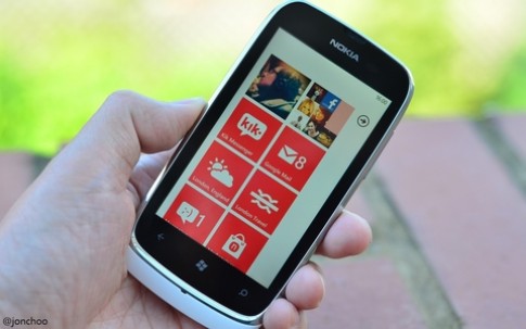 Windows Phone rẻ nhất của Nokia có bản phần mềm mới