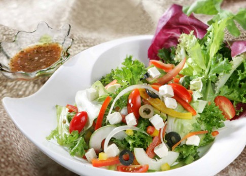 3 món salad cho ngày nắng nóng