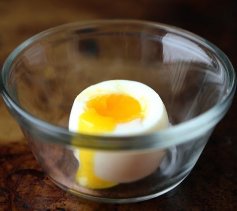 3 tuyệt chiêu luộc trứng ‘chuẩn không cần chỉnh’