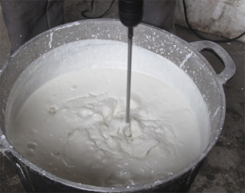 Cận cảnh nghề làm bánh tẻ Hưng Yên