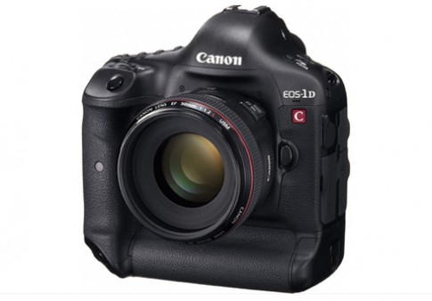 Canon giảm giá kỷ lục 4.000 USD cho EOS-1D C
