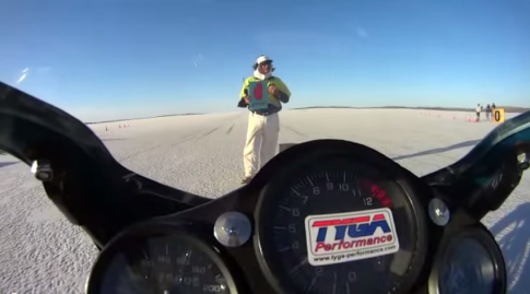 [Clip] Test Honda NSR 150 tốc độ ngoài 230 km/h