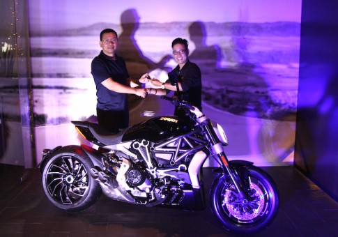 Ducati XDiavel S 2016 đã đến tay chủ nhân đầu tiên với giá khoảng 1,2 tỷ đồng