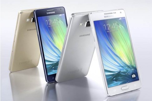 Galaxy A8 - phablet tầm trung của Samsung với “áo giáp” kim loại