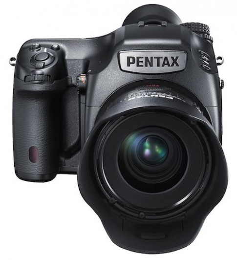 Máy ảnh Pentax 645Z