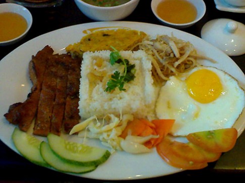 Món ăn đường phố Sài Gòn ngon top 10 thế giới