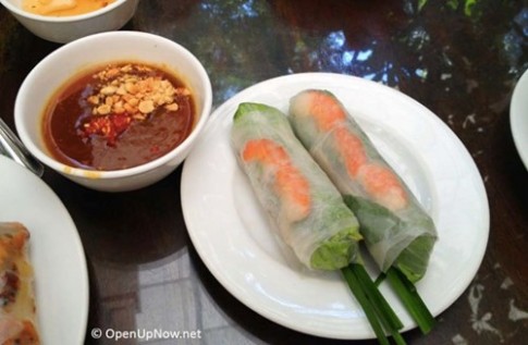 Những món ăn ngon nhất Việt Nam trong mắt khách Tây